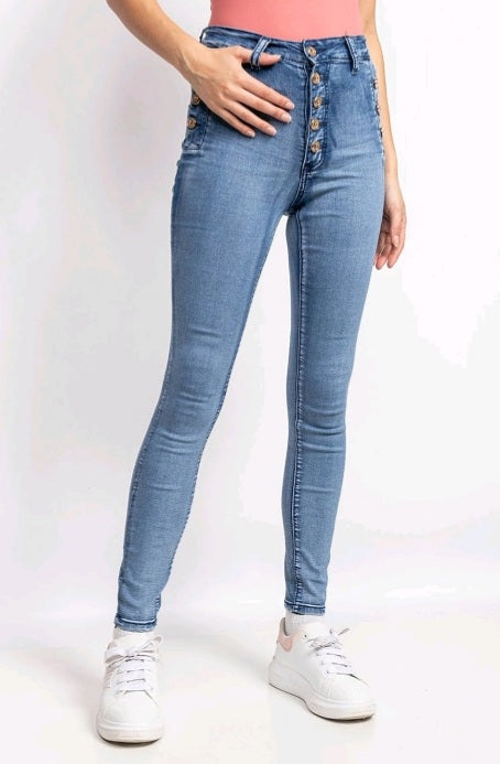 Bella plus beauty button detailing hight waisted jeans